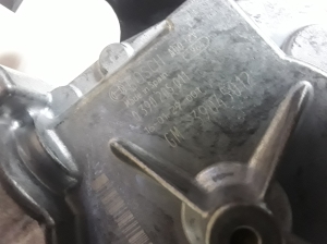 Opel Corsa E (2014–2018) Rear wiper motor 0390205011 - 2