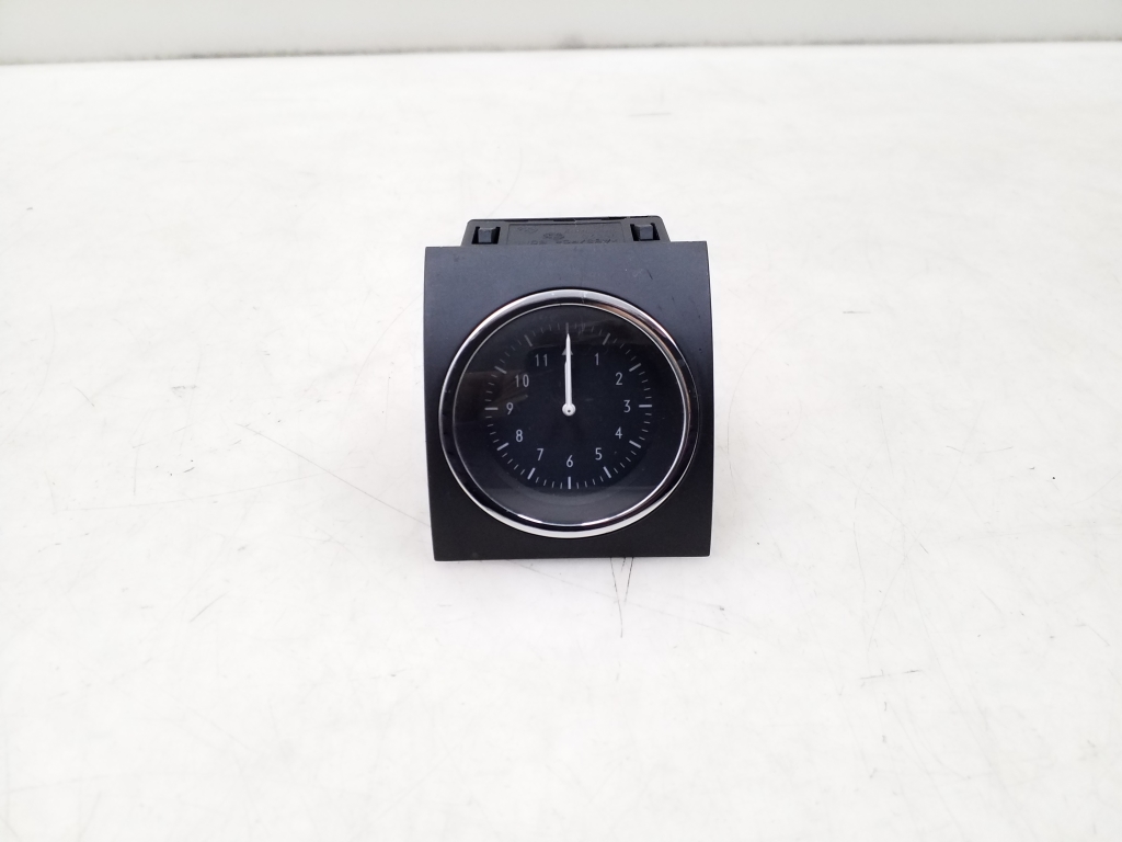 VOLKSWAGEN Phaeton 1 generation (2002-2016) Interior Clock 3D0919204B 25071817