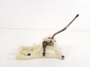 TOYOTA Avensis Verso M2 (2001–2009) Käiguvahetuse mehhanism 33530-44030 - 3