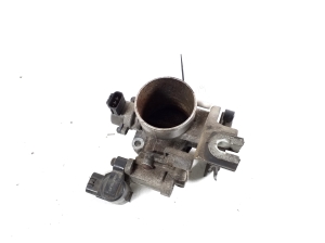  Accelerator valve 