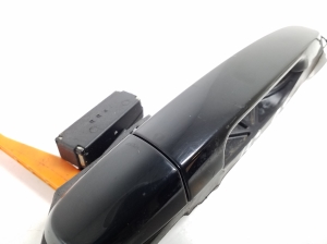 TOYOTA Avensis Verso M2 (2001–2009) Rear side door exterior handle and its parts - 3