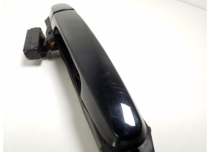 TOYOTA Avensis Verso M2 (2001–2009) Rear side door exterior handle and its parts - 3