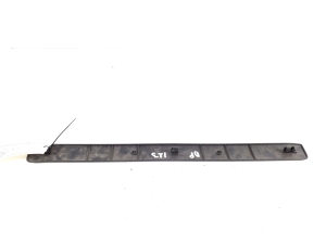 TOYOTA Avensis Verso M2 (2001–2009) Inner sill trim 67911-44040 - 2