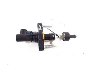   Kupplungsgeberzylinder  - 31420-0D190 