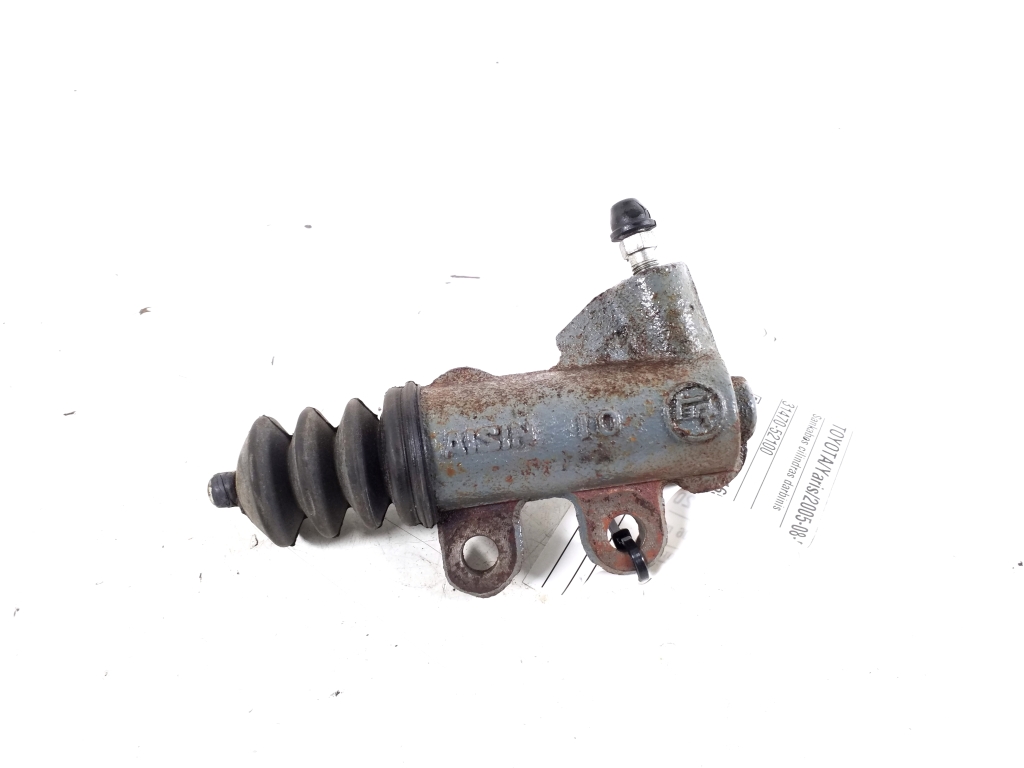 Used TOYOTA Yaris Clutch cylinder working 3147052100