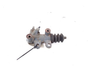 TOYOTA Yaris (2005–2011) Clutch slave cylinder 31470-52100 - 2