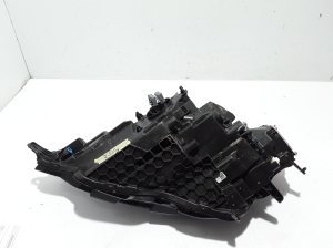 VOLVO V60 (2018–2026) Scheinwerfer vorne 32273038 - 3