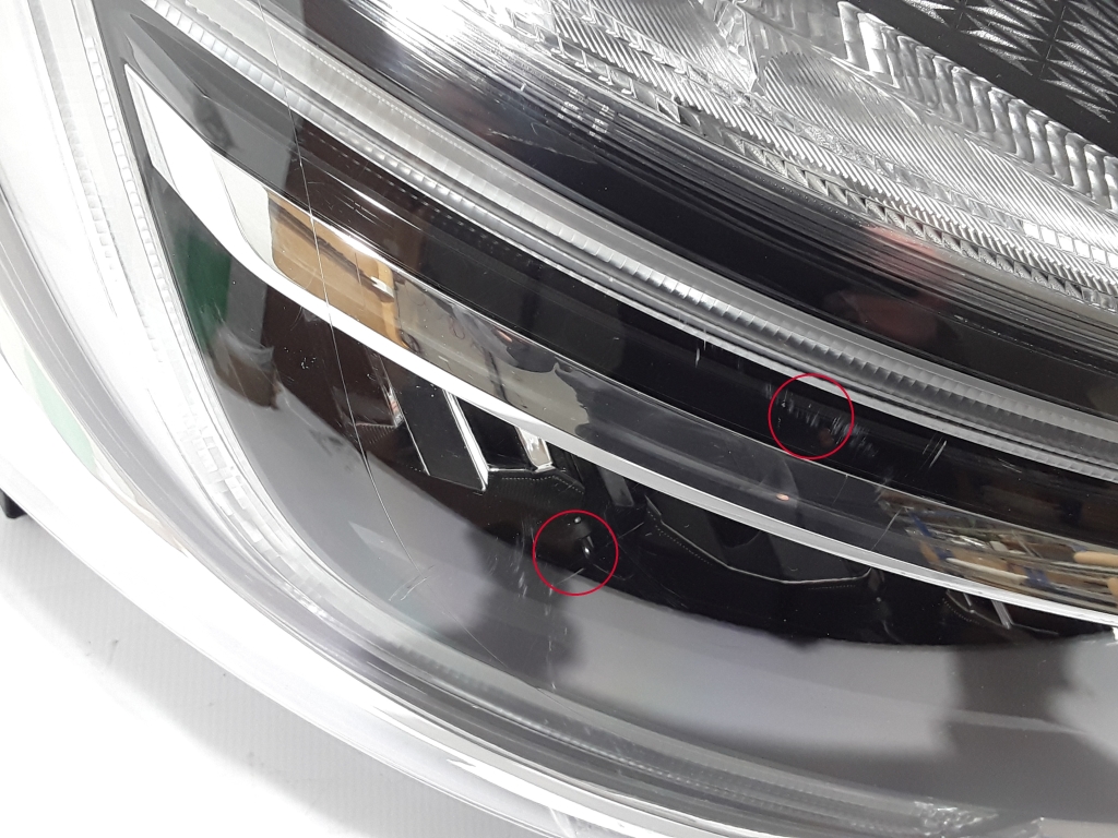 Used RENAULT Trafic Headlights 260109054R