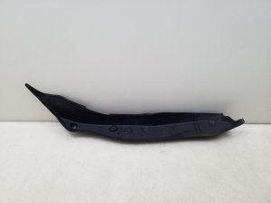 Mercedes Benz C-Class 205 (2014–2021) Esiporitiiva muu osa A2058890125 - 4