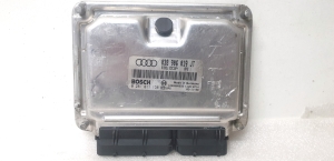 Calculateur moteur - 038 906 019 JT