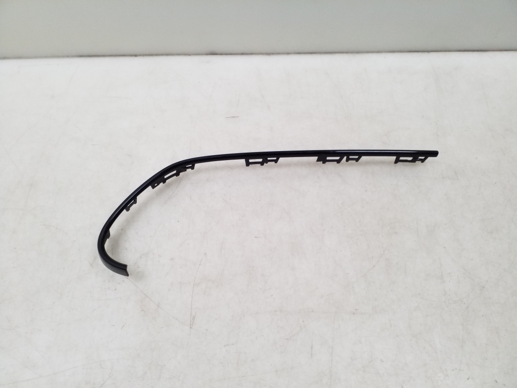 Used Mercedes Benz E-Class Rear bumper trim A2388854501