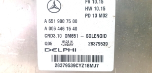 Mercedes Benz C-Class 204 (2007–2014) Engine control unit A 651 900 75 00 - 2