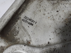VOLVO V60 (2018–2026) Front control arm 32246811 - 2