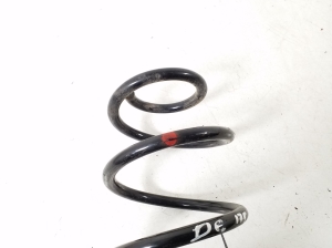 TOYOTA Yaris (2011–2020) Rear spring 48231-0D640 - 2