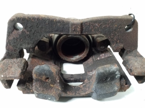 TOYOTA Yaris (2011–2020) Brake caliper 47730-0D070 - 3