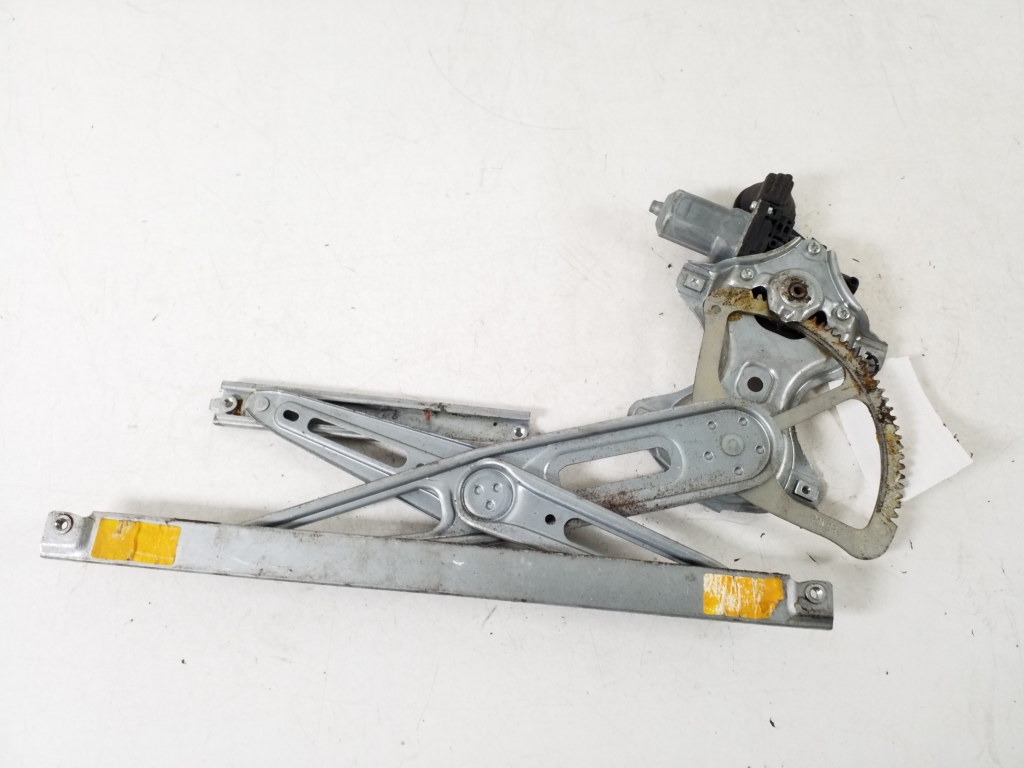 TOYOTA Yaris 2 generation (2005-2012) Front Right Door Window Regulator 21045770