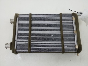   Interior shoulder radiator 