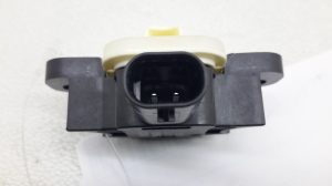 Airbag sensor - A1668210351