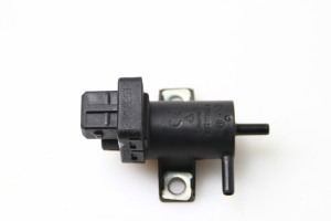  Solenoidy 