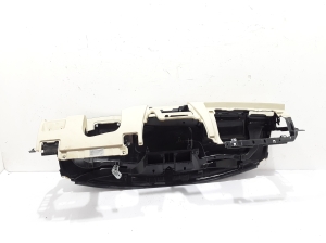 VOLVO XC70 (2007–2016) Dashboard 09123406 - 3