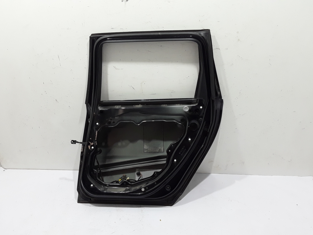 VOLVO XC70 2 generation (2000-2007) Porte coulissante côté droit 31335626 22452420