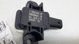 Mercedes Benz B-Class 246 (2011–2017) Airbagsensor A1668210351 - 2