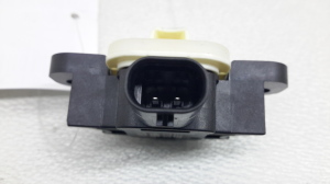 Mercedes Benz B-Class 246 (2011–2017) Airbagsensor A1668210351 - 3