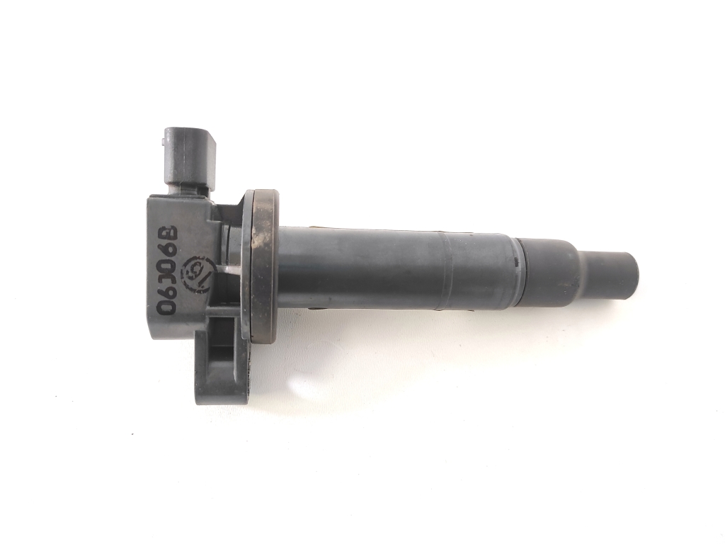 Used TOYOTA Yaris Ignition coil 9008019021