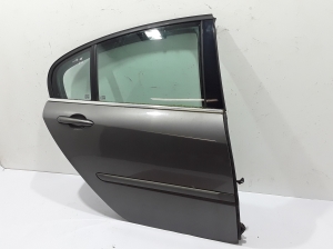   Rear side doors 