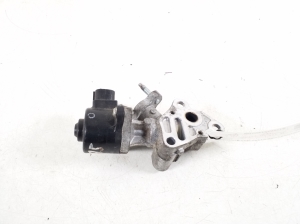  EGR valve 