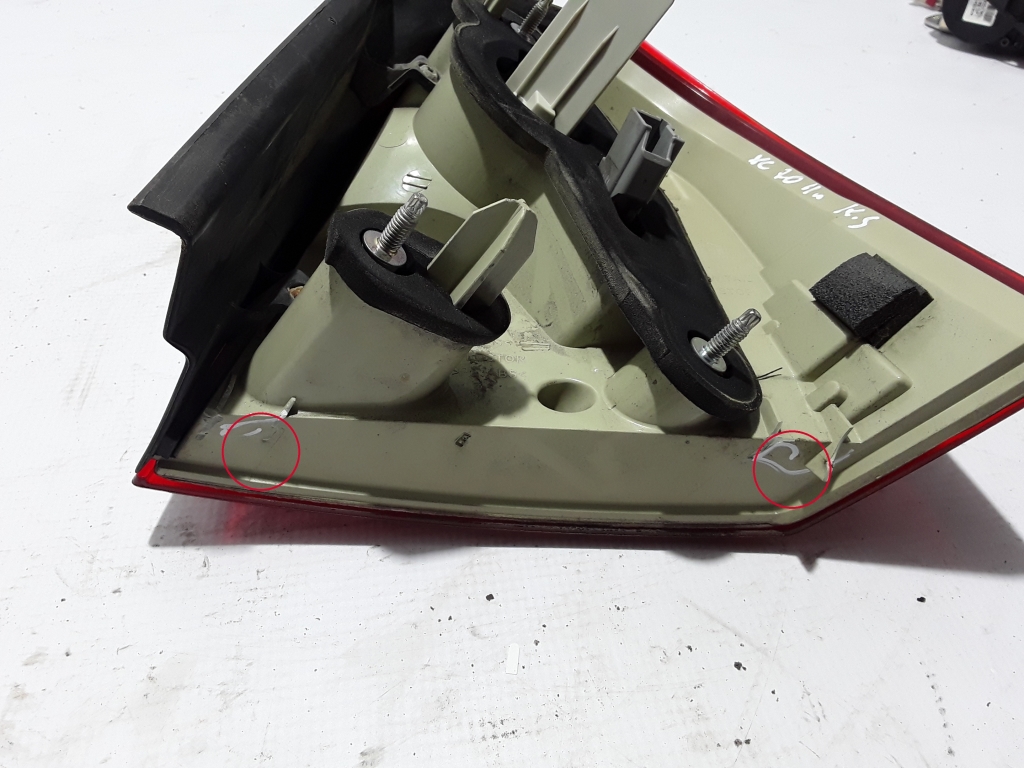 Used VOLVO XC70 Rear corner lamp 31276839