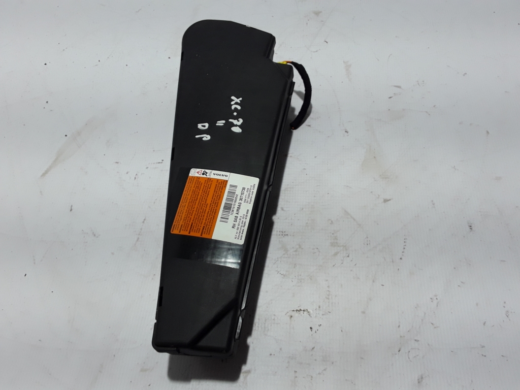 VOLVO XC70 2 generation (2000-2007) SRS переднее правое сиденье 30715730 22452327