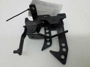 Mercedes Benz S-Class 221 (2005–2013) Hood latch A2218800264 - 2