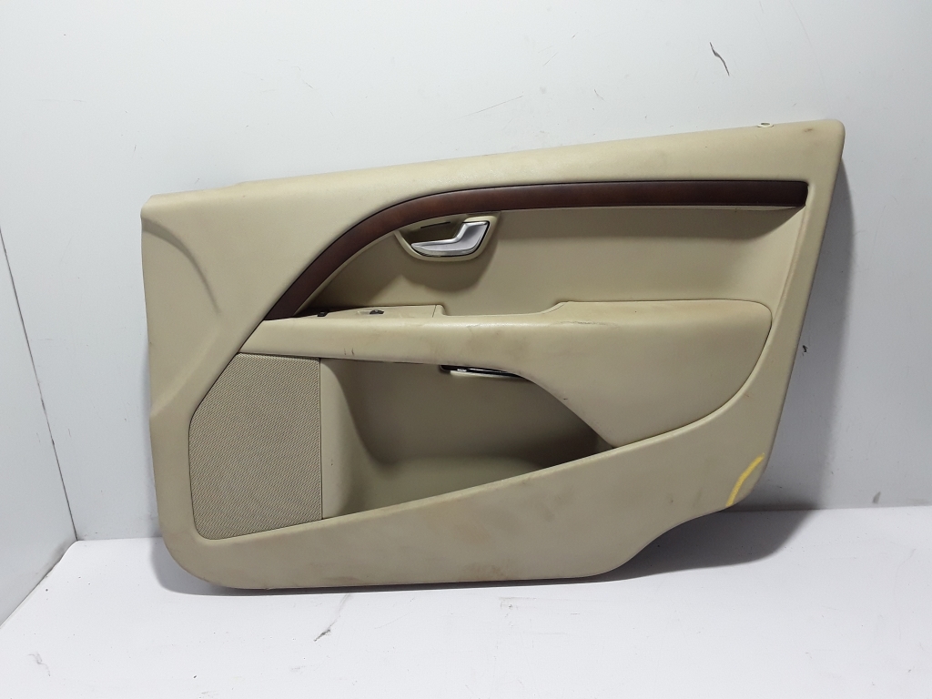 VOLVO XC70 2 generation (2000-2007) Front Right Door Panel 30649480 22452265