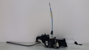 Mercedes Benz B-Class 246 (2011–2017) Front door lock A1667200635 - 4