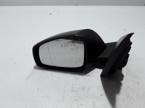   Side mirror and its details 