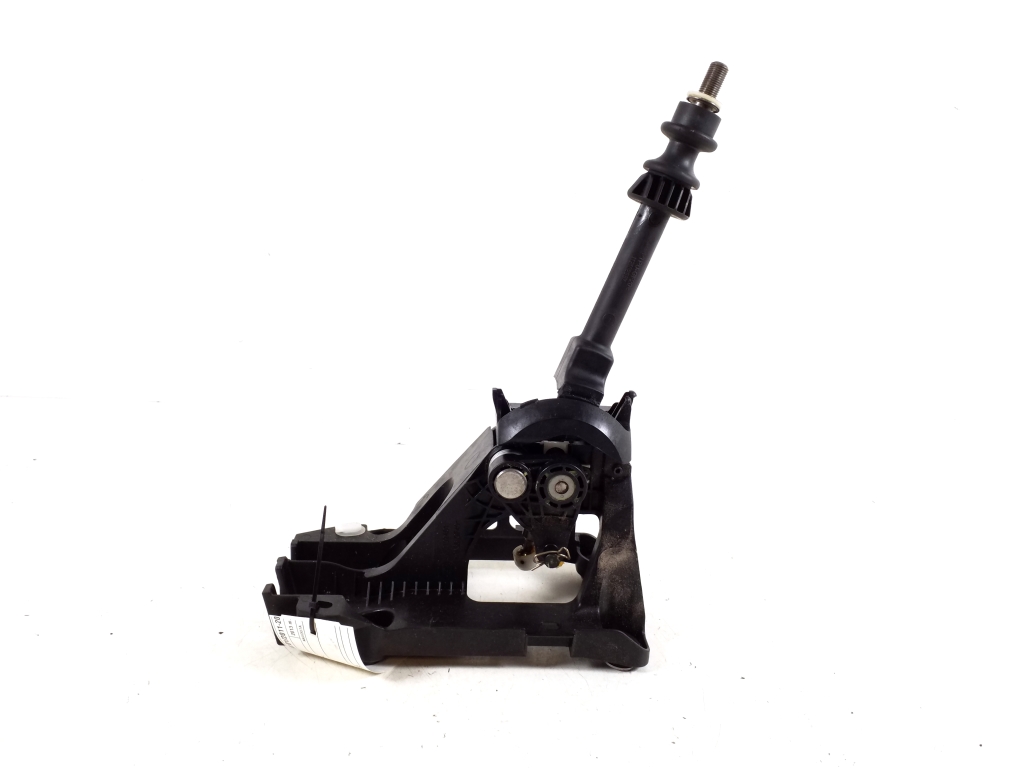 Used TOYOTA Yaris Gear shift mechanism 335300D070