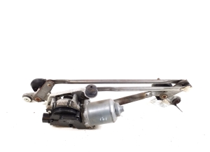 Windshield wiper mechanism and its parts