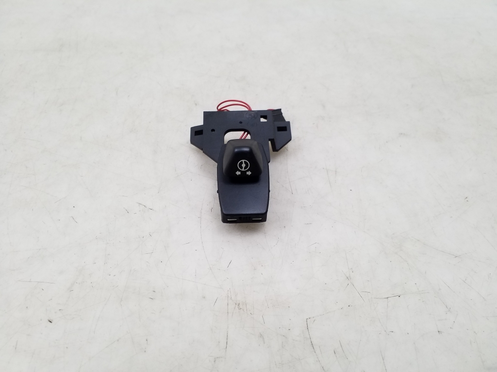 BMW 5 Series E60/E61 (2003-2010) Steering Wheel Adjustment Switch 6947786 25073016