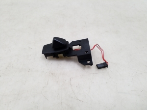BMW 5 SERIES E61 (2004–2010) Steering wheel adjustment switch 6947786 - 2