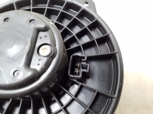 Mazda 6 (2007–2012) Heizungsgebläsemotor HB111EG21 - 2