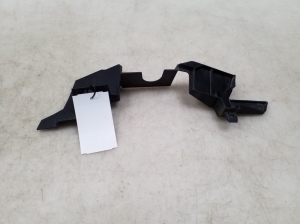  Front bumper bracket 