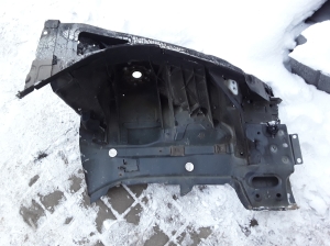VOLVO XC90 (2015–2024) Front outrigger 32234476 - 4