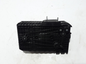 Peugeot 2008 P24 (2019–2026) Battery holder 9823533180 - 2