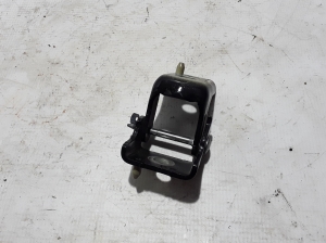 Peugeot 2008 P24 (2019–2026) Front door lower hinge 1608322080 - 2