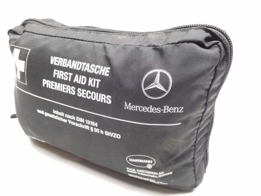 MERCEDES-BENZ E-Class W212/S212/C207/A207 (2009-2016) First aid kit A1698600150 21851565