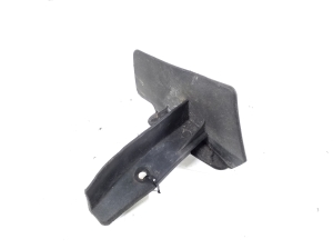 TOYOTA Yaris (2005–2011) Tagumise rattakoopa katte muu osa 65631-52050 - 3