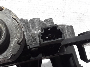 Peugeot 2008 P24 (2019–2026) Rear wiper motor 9819900080 - 3