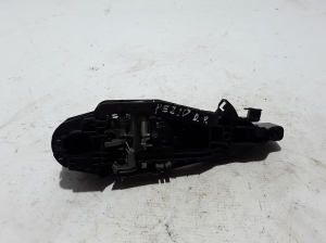 Peugeot 2008 P24 (2019–2026) Front door external opening handle and its details - 2