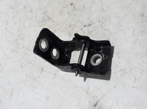 Peugeot 2008 P24 (2019–2026) Rear side door upper hinge - 2